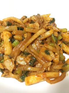 大根と大根の葉と豚肉のカレー炒め-レシピのメイン写真