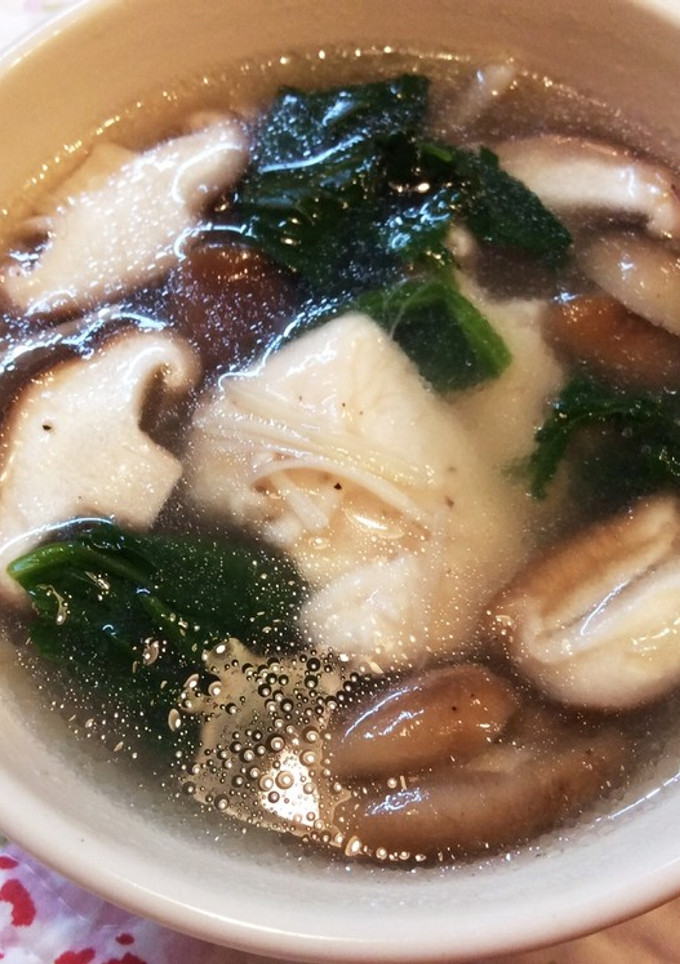 簡単！沢山きのこと柔らか鶏むね肉のスープ-レシピのメイン写真