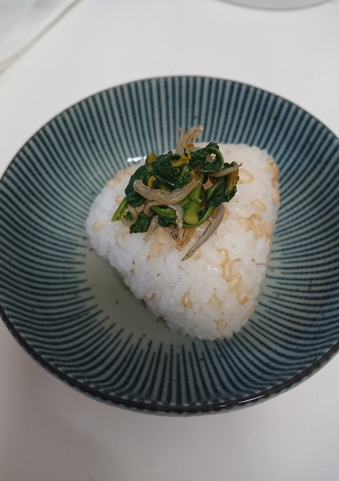 朝にパパっと栄養◎大根葉とちりめんの炒め-レシピのメイン写真