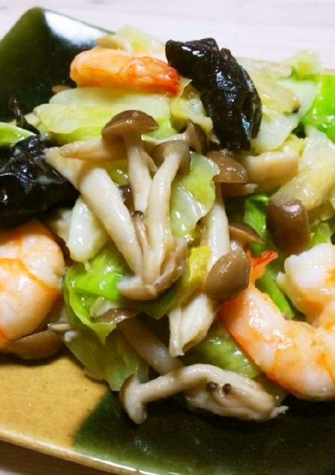 ご飯がススム♪海老とキャベツの中華塩炒め-レシピのメイン写真