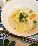 キノコたっぷり白菜クリーム味噌シチュー
