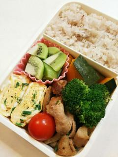 お弁当(11/7)豚肉の味噌炒め-レシピのメイン写真