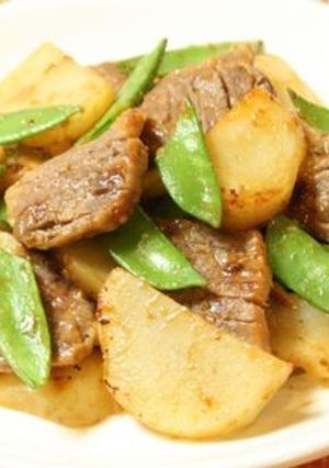 春を味わう♪絹さやとじゃがいもの炒め物-レシピのメイン写真
