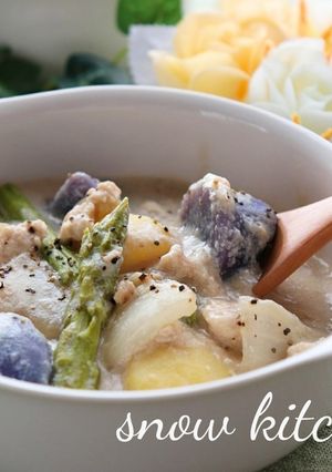 ひき肉とじゃがいもの豆乳シチュー-レシピのメイン写真