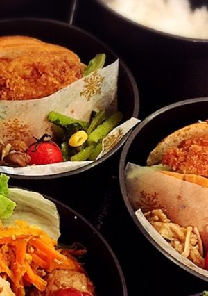ロールパンでメンチカツサンド-レシピのメイン写真