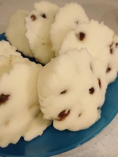 【離乳食】【幼児食】米粉レーズン蒸しパン-レシピのメイン写真