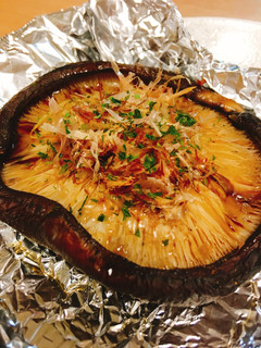 シンプル美味♡簡単焼きしいたけ-レシピのメイン写真