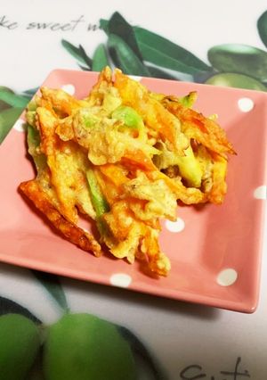 ブロッコリー茎☆人参の揚げ焼き-レシピのメイン写真