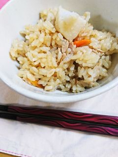 ツナと里いもの炊き込みご飯-レシピのメイン写真