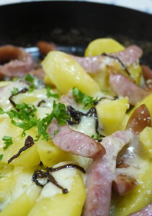 ジャガイモと塩昆布チーズ焼き。-レシピのメイン写真