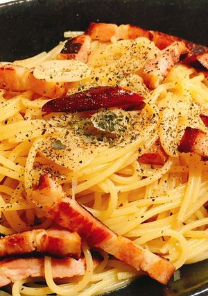 ベーコンのペペロンチーノパスタ-レシピのメイン写真