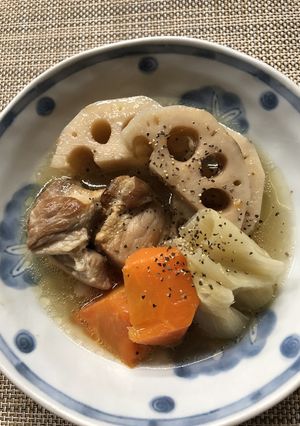 豚バラ肉とレンコンのスープ煮-レシピのメイン写真