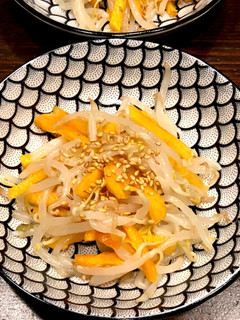 秋の味覚☆柿ともやしのナムル-レシピのメイン写真