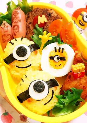 簡単♡キャラ弁♡まんまるミニオンおにぎり-レシピのメイン写真