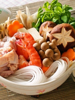 マロニー寄せ鍋(野菜高騰時)-レシピのメイン写真