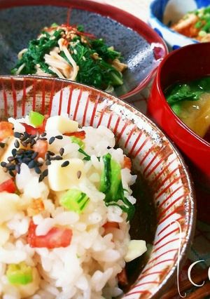 かぶの葉使い切り！混ぜご飯･ナムル･汁物-レシピのメイン写真