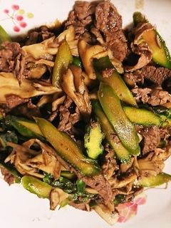 牛肉と舞茸のオイスターソース炒め-レシピのメイン写真