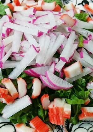 レタスとカニかまと大根サラダ❤大量消費-レシピのメイン写真