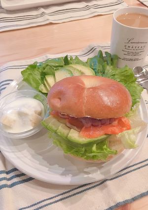 スモークサーモンのベーグルサンド-レシピのメイン写真