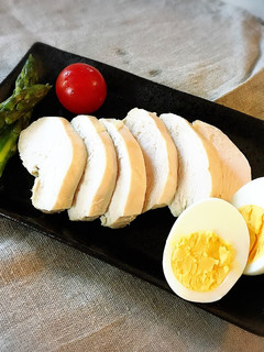 鶏ハム ぬか漬け ゆでたまごもあるよ-レシピのメイン写真