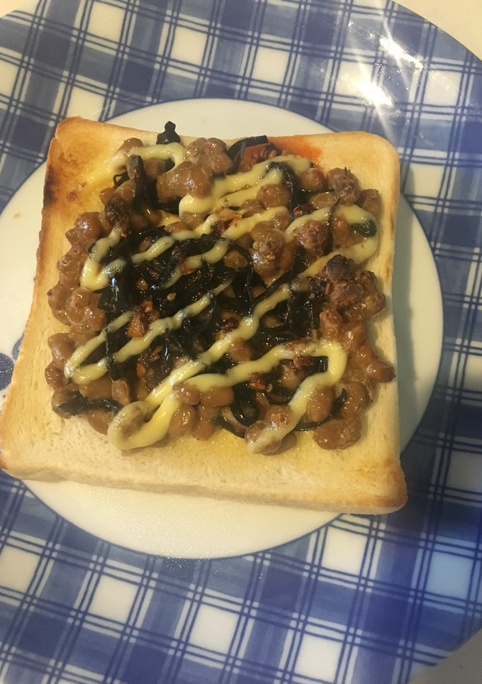 ふじっ子煮と納豆マヨトースト-レシピのメイン写真
