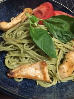 鶏肉とバジルソースのパスタ 女子会ver-レシピのメイン写真