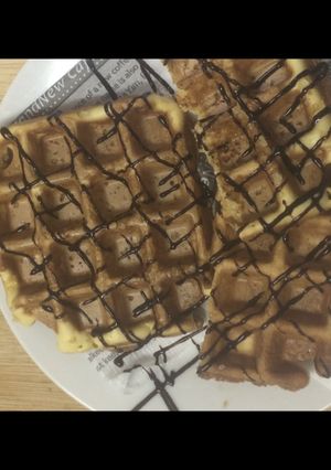 材料4つ！ザラメのザクザクワッフル-レシピのメイン写真