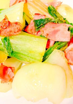 【時短】青梗菜とベーコンの炒め物-レシピのメイン写真