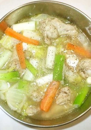 鶏手羽元と白菜のポトフ♪簡単コンソメ-レシピのメイン写真