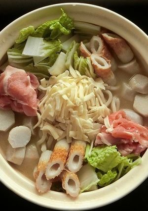 豚肉と里芋で悪魔の味噌チーズ鍋-レシピのメイン写真