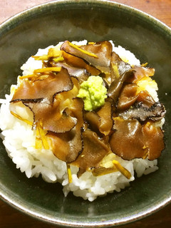 黒トリュフ醤油漬けのご飯 山葵添え-レシピのメイン写真