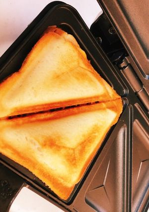 食べてビックリ 昆布の佃煮ホットサンド-レシピのメイン写真