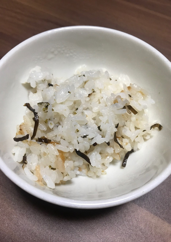 松茸のお吸い物の素使用、炊きこみご飯-レシピのメイン写真