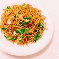 รูปของ 納得の技で普段の焼きそばをワンランクup