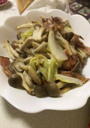 しめじとベーコンと白菜のマヨソテー-レシピのメイン写真