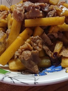 さつまいもと豚肉の炒め物-レシピのメイン写真