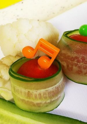 くるりと巻いて♪ミニトマトのきゅうり巻き-レシピのメイン写真