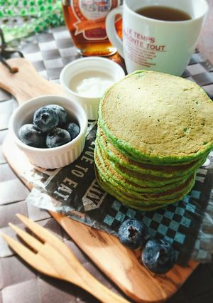 栄養満点☆ソフトケールのパンケーキ。-レシピのメイン写真