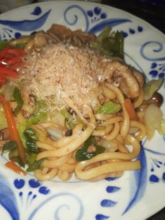 ハッピーコールパンで楽チン焼きうどん-レシピのメイン写真