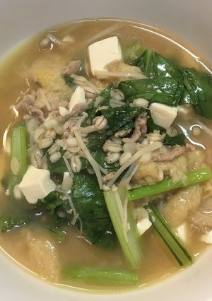 小松菜と豆腐の押し麦入り豚骨スープ-レシピのメイン写真