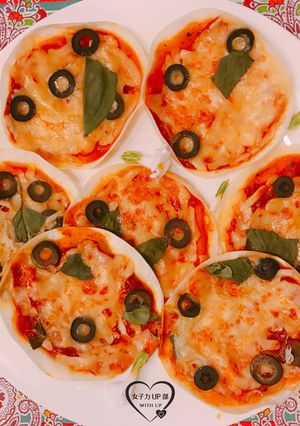 餃子の皮で手軽にピザ☆彡-レシピのメイン写真