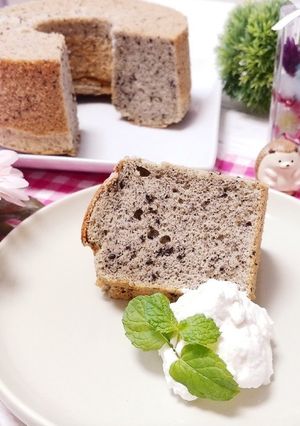 米粉の黒ごまシフォンケーキ-レシピのメイン写真