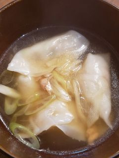 白菜の煮物をアレンジ!餃子スープ-レシピのメイン写真