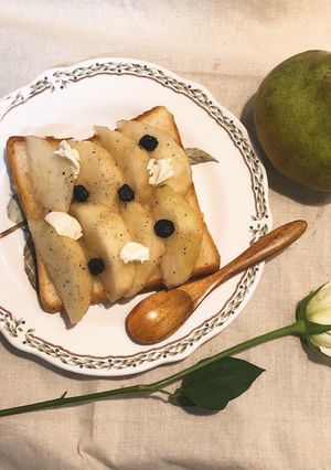 【簡単・おやつ】ラフランスのトースト-レシピのメイン写真