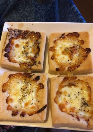油揚げチーズ醤油マヨピザ風-レシピのメイン写真