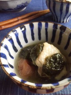 ワカメと鶏肉の梅酢煮-レシピのメイン写真