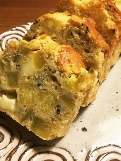 簡単!さつまいもとチーズのパウンドケーキ-レシピのメイン写真