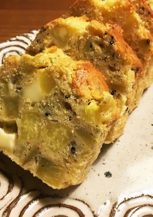簡単!さつまいもとチーズのパウンドケーキ-レシピのメイン写真