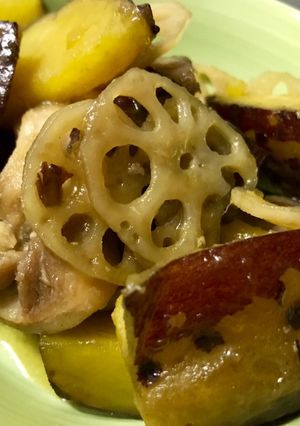 薩摩芋と蓮根鶏肉の煮物 簡単レシピ-レシピのメイン写真