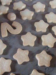 サクサク型抜きクッキー♪-レシピのメイン写真